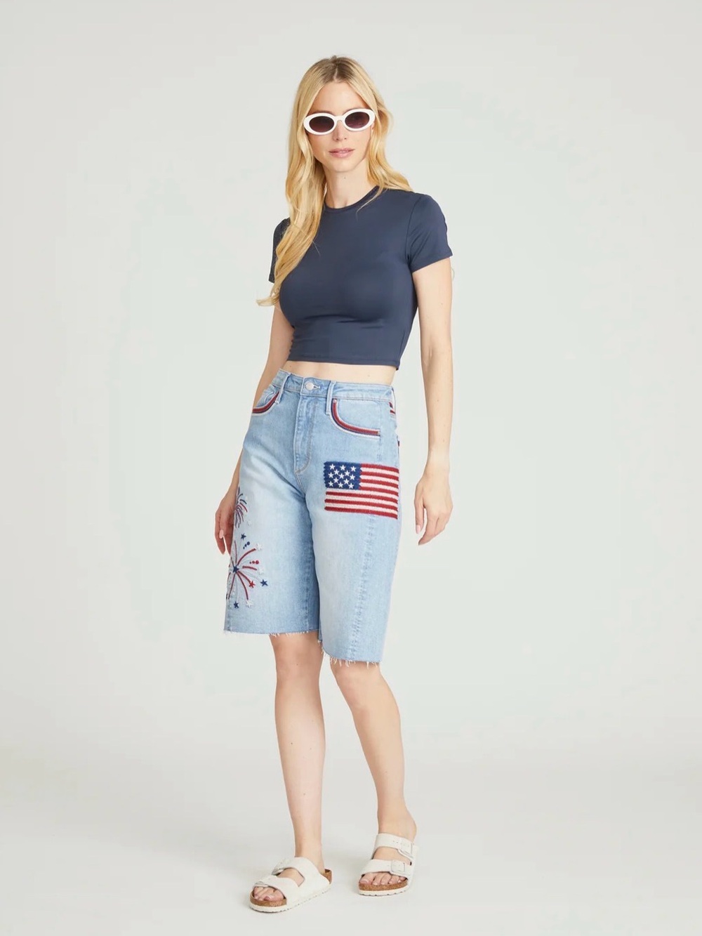 Brand New never worn Driftwood Palmer shorts in Bandana BBQ embroidery sz 26